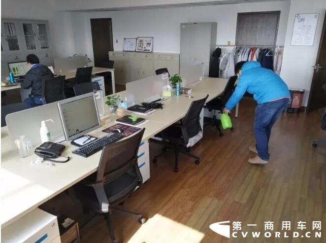 上柴7.jpg 上柴7.jpg