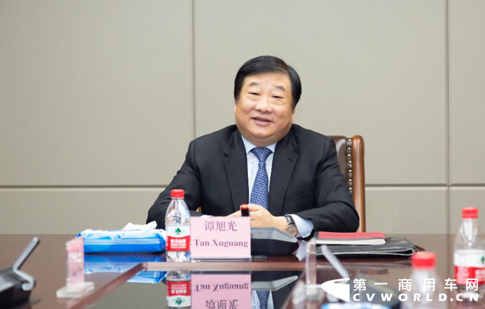谭旭光2.png 谭旭光2.png