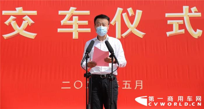大运渣土车04.jpg