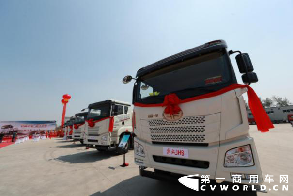 解放JH6搅拌车1.png