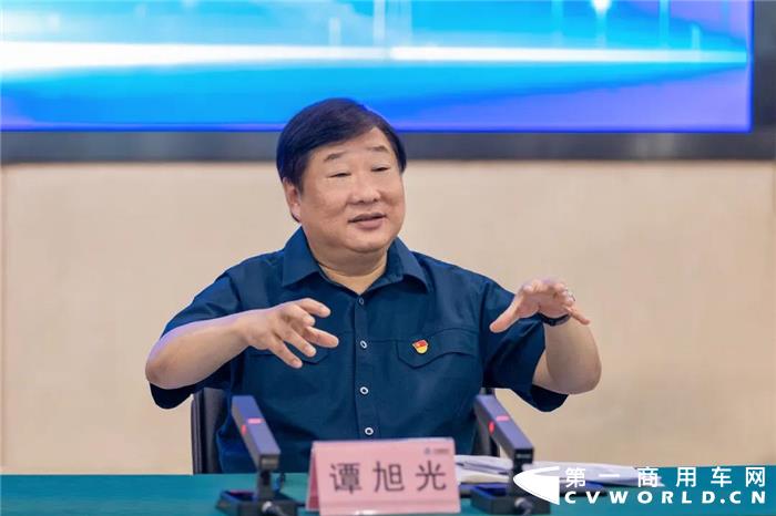 重汽4.jpg