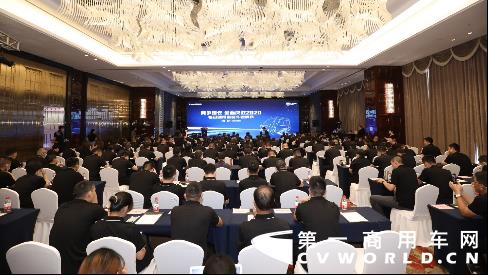 图雅诺1.jpg