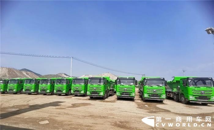 徐工汉风G7天然气自卸车01.jpg