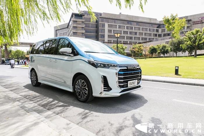 ͨMAXUS EUNIQ 7_.jpg