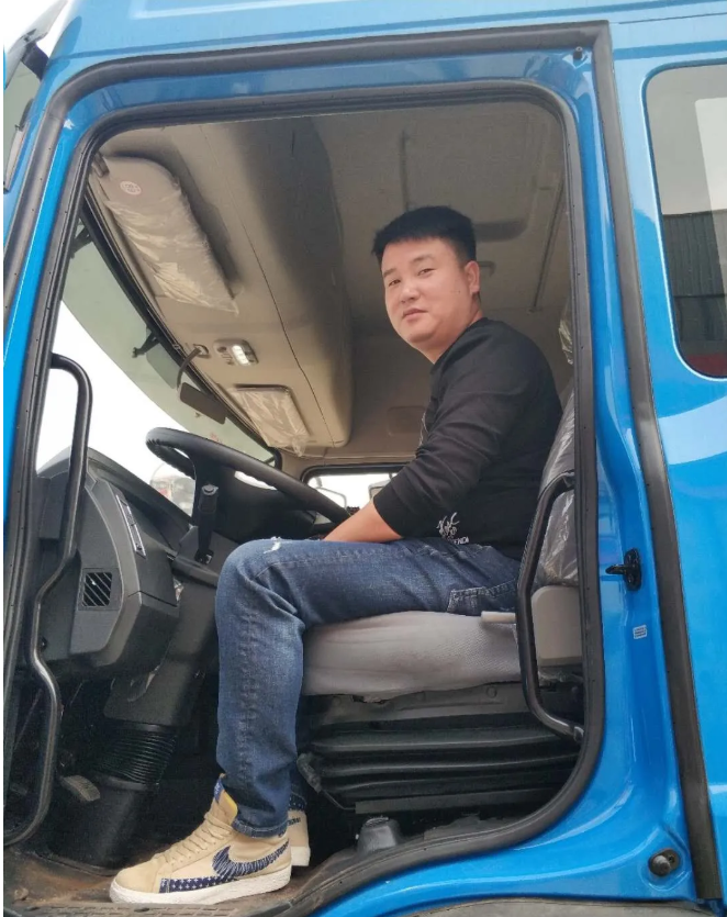 东风2.png 东风2.png