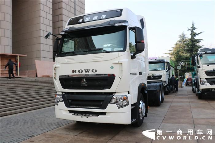 国六燃气牵引车.jpg 国六燃气牵引车.jpg