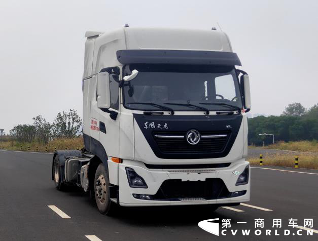 牵引车6.png 牵引车6.png
