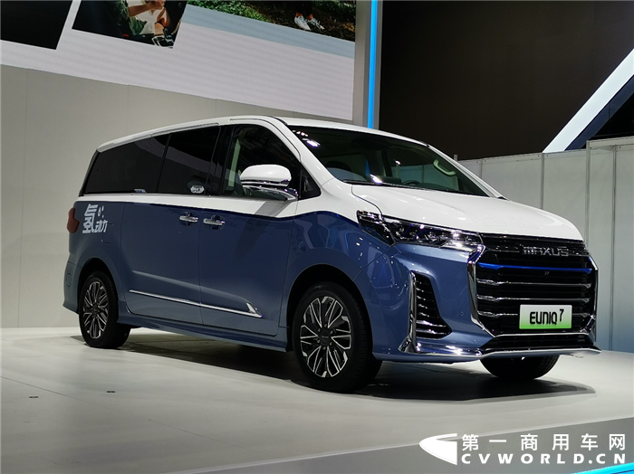 上汽大通MAXUS EUNIQ 7_副本.png