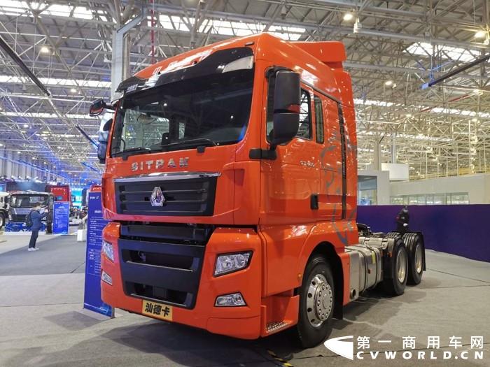 重汽汕德卡G7系列6×4牵引车(经典版),重汽MC13国五发动机.jpg 重汽汕德卡G7系列6×4牵引车(经典版),重汽MC13国五发动机.jpg
