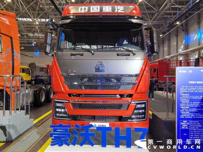重汽豪沃TH7 6×4牵引车(豪华版),重汽MC11H 国五发动机.jpg 重汽豪沃TH7 6×4牵引车(豪华版),重汽MC11H 国五发动机.jpg