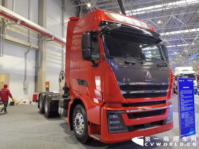 重汽豪沃TH7 6×4牵引车(豪华版),重汽MT13国六燃气机2.jpg 重汽豪沃TH7 6×4牵引车(豪华版),重汽MT13国六燃气机2.jpg