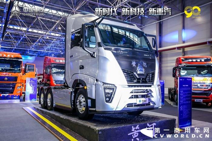 现场展车3.jpg 现场展车3.jpg
