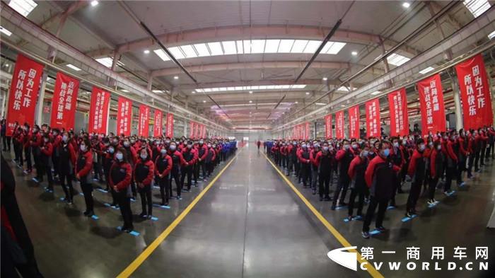汉德车桥2020年第100万根桥总成下线7_副本_副本.jpg