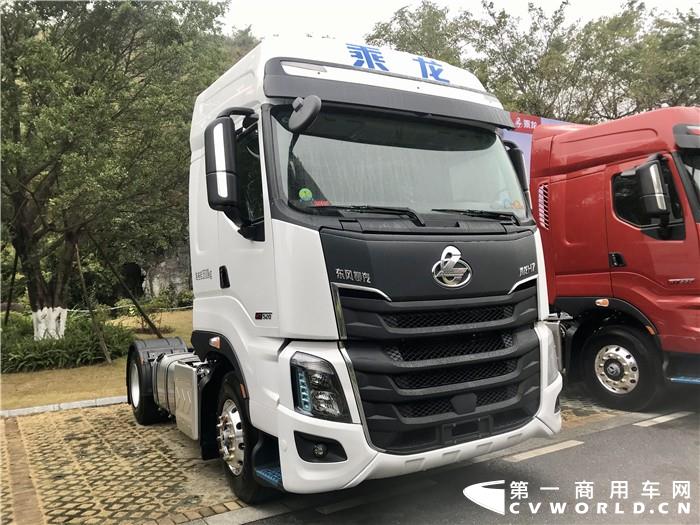 乘龙H7 3.0 520马力牵引车.jpg 乘龙H7 3.0 520马力牵引车.jpg