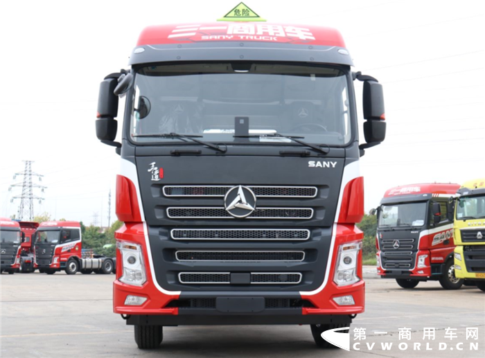 三一王道385牵引车7.png