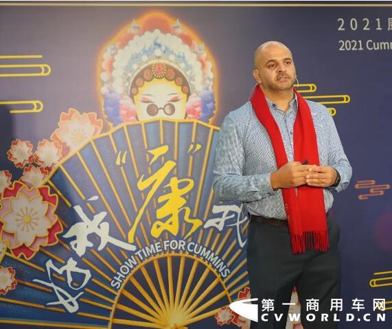 康明斯1.jpg 康明斯1.jpg