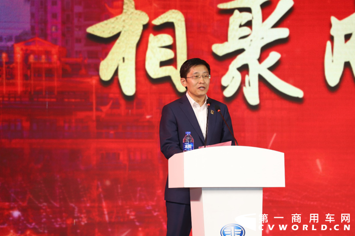 百日销量达2万辆 夺三项行业第一 解放在西部市场创新的辉煌1.png 百日销量达2万辆 夺三项行业第一 解放在西部市场创新的辉煌1.png