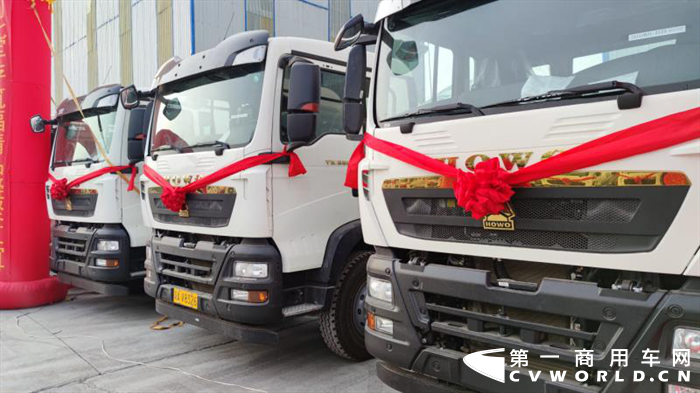 中国重汽豪沃TX搅拌车4.png 中国重汽豪沃TX搅拌车4.png