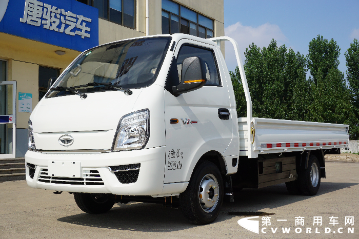 吉利商用车·欧铃汽车5.png 吉利商用车·欧铃汽车5.png