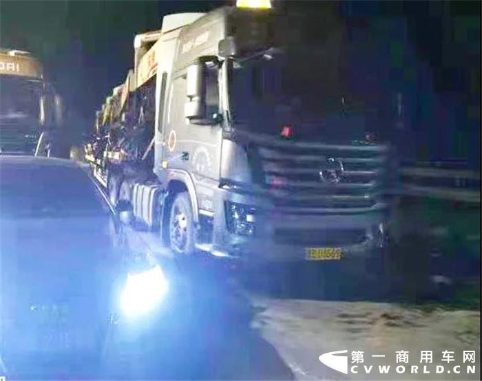 大运汽车1.jpg 大运汽车1.jpg