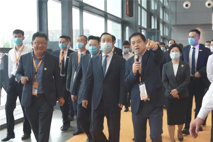 “三一快闪店”首次亮相+国六江山展出9.jpg “三一快闪店”首次亮相+国六江山展出9.jpg