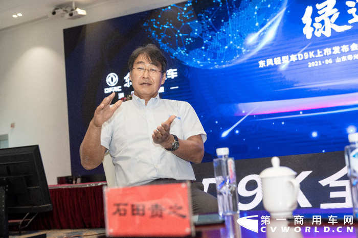 东风绿通专家D9K中卡上市5.png 东风绿通专家D9K中卡上市5.png