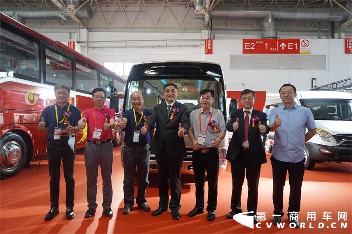 参会领导嘉宾为N7点赞.jpg 参会领导嘉宾为N7点赞.jpg