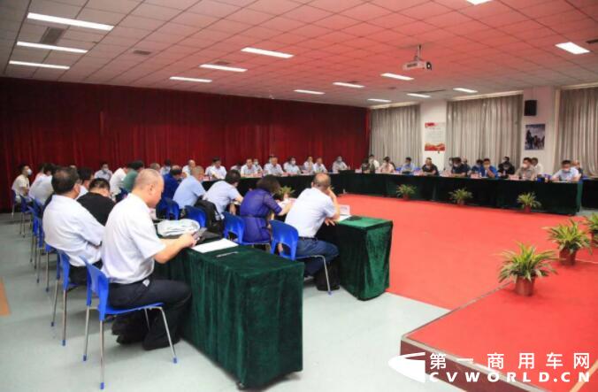 北奔重汽召开重点型号产品项目厂际联席会.jpg 北奔重汽召开重点型号产品项目厂际联席会.jpg