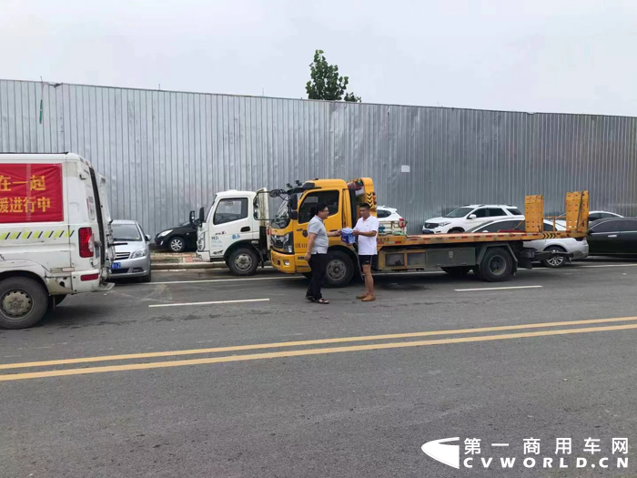 依维柯“硬核”防汛抢险,使命在肩,我们一起扛!7.png 依维柯“硬核”防汛抢险,使命在肩,我们一起扛!7.png