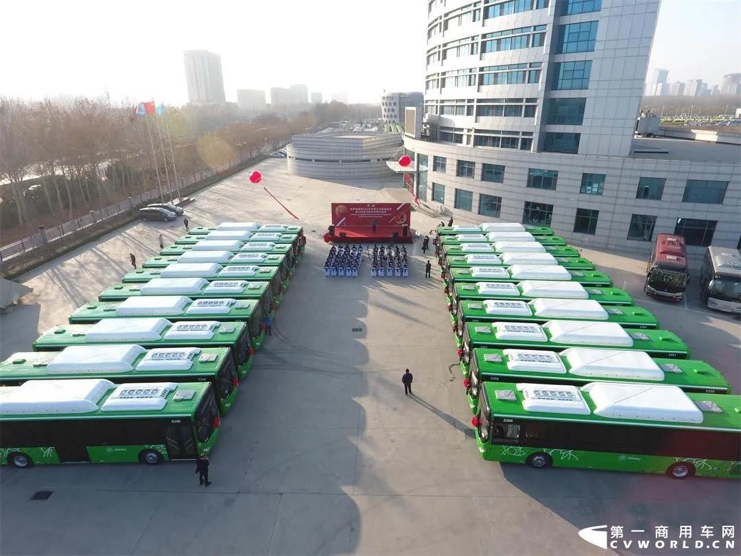 中通客车7.webp.jpg 中通客车7.webp.jpg