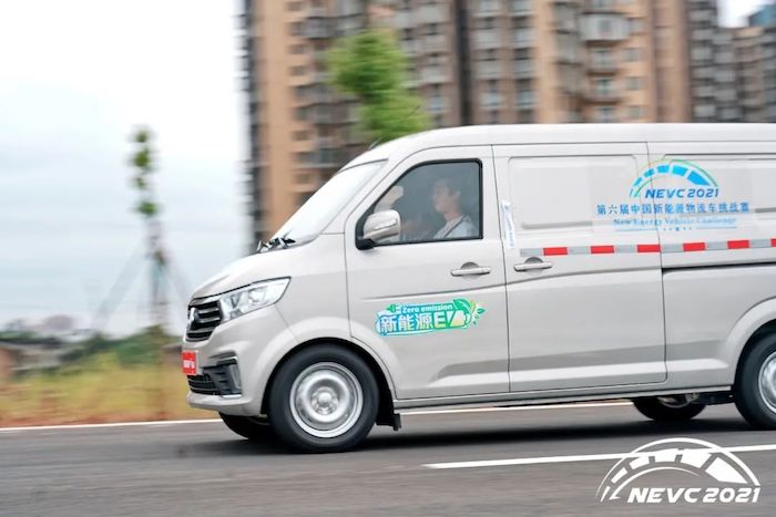 跨越3.jpeg 跨越3.jpeg