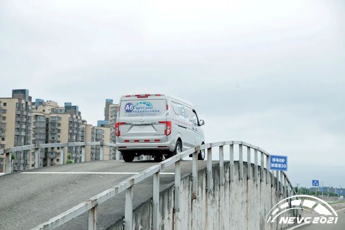 跨越6.jpeg 跨越6.jpeg