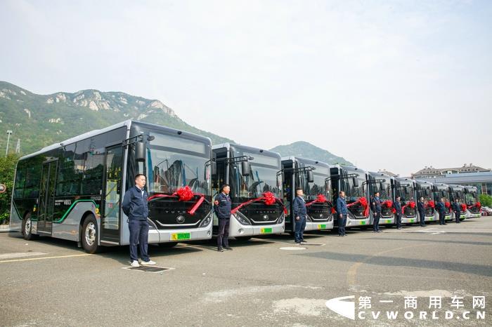 宇通2.jpg