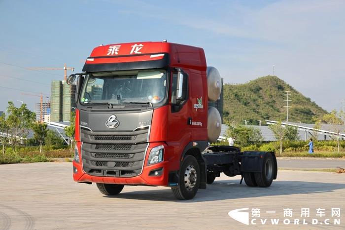 乘龙1.jpg 乘龙1.jpg