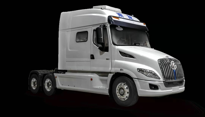 乘龙房车.webp.jpg 乘龙房车.webp.jpg