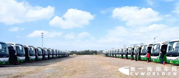福田欧辉BJ6116氢燃料客车4.webp.jpg 福田欧辉BJ6116氢燃料客车4.webp.jpg