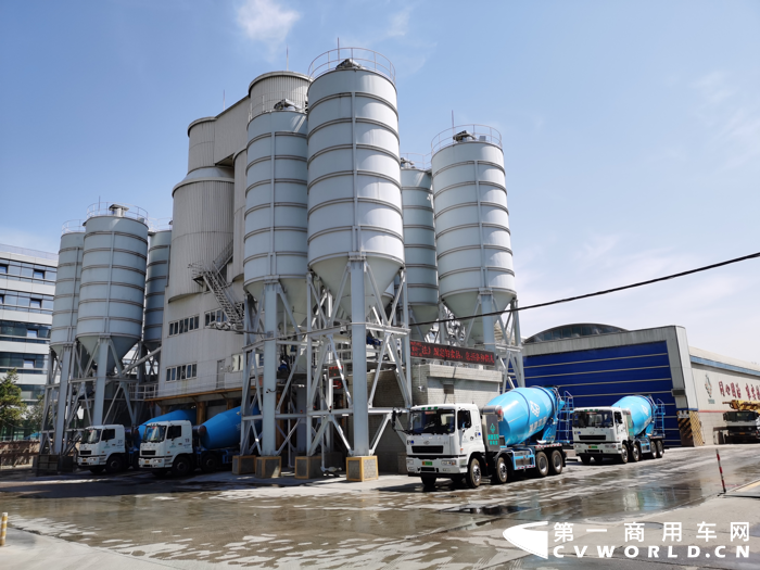 星马汽车4.png 星马汽车4.png