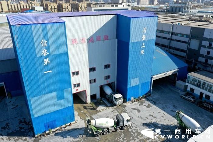 搅拌车1.jpg 搅拌车1.jpg
