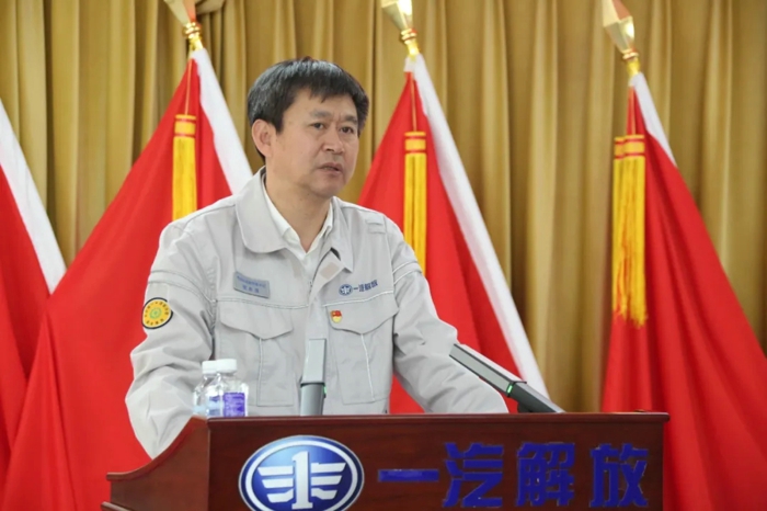 传动2.jpg 传动2.jpg