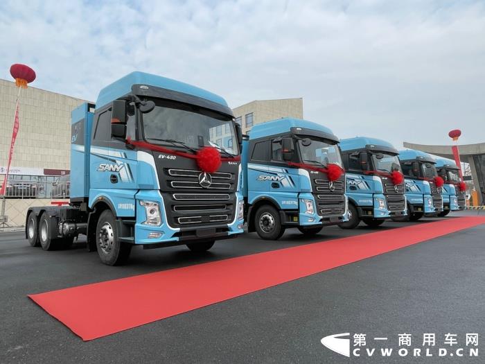 三一纯电动牵引车(河北武安).JPG 三一纯电动牵引车(河北武安).JPG