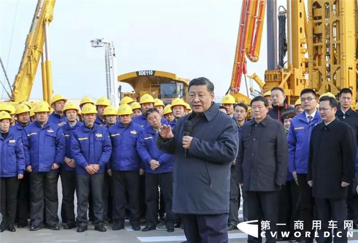 徐工1.jpg 徐工1.jpg