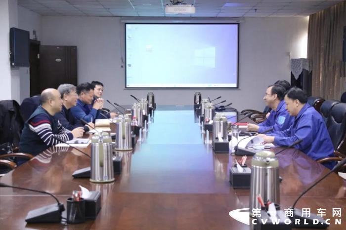 北奔1.jpg 北奔1.jpg