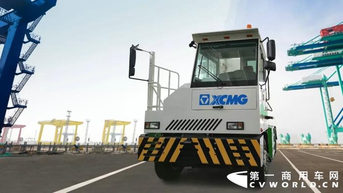 徐工纯电动港口牵引车3.webp.jpg 徐工纯电动港口牵引车3.webp.jpg