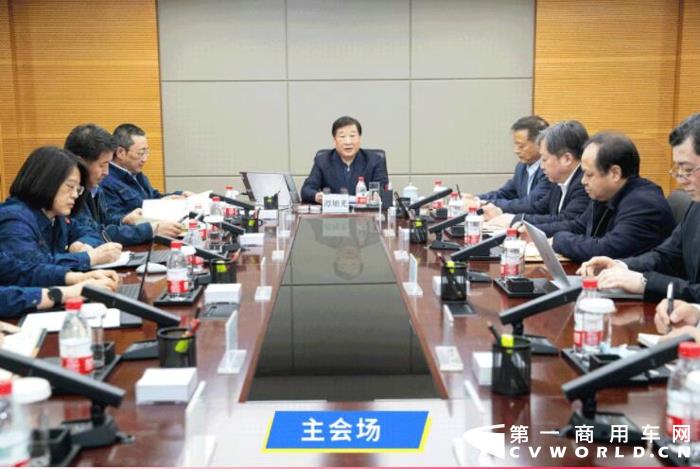 主会场.jpg 主会场.jpg