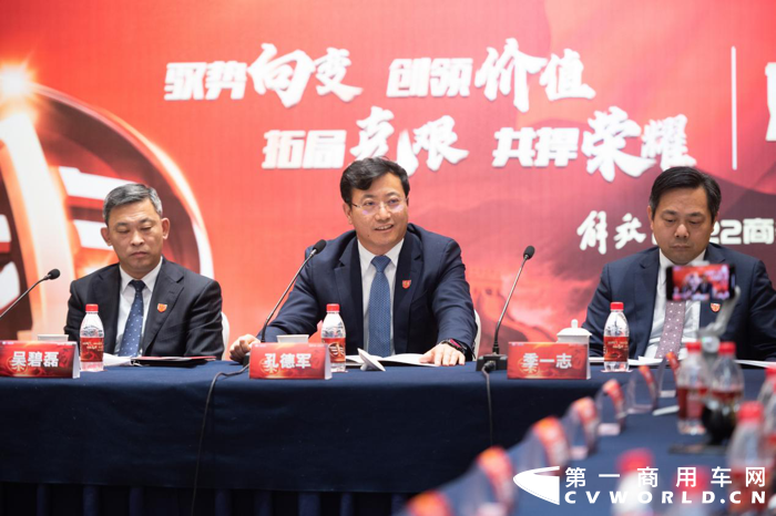 解放42.png 解放42.png