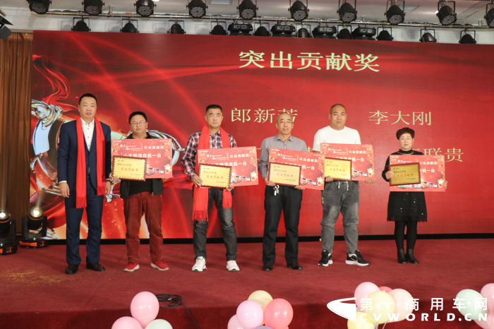 解放3.png 解放3.png