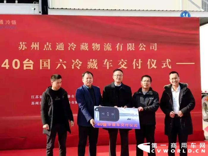 东风2.jpg 东风2.jpg