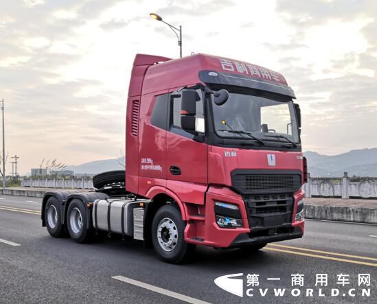 甲醇牵引车1.jpg 甲醇牵引车1.jpg
