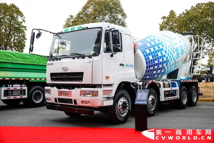 星马汽车.jpg 星马汽车.jpg