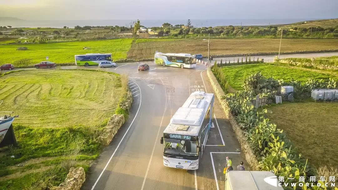 foton6.jpg foton6.jpg